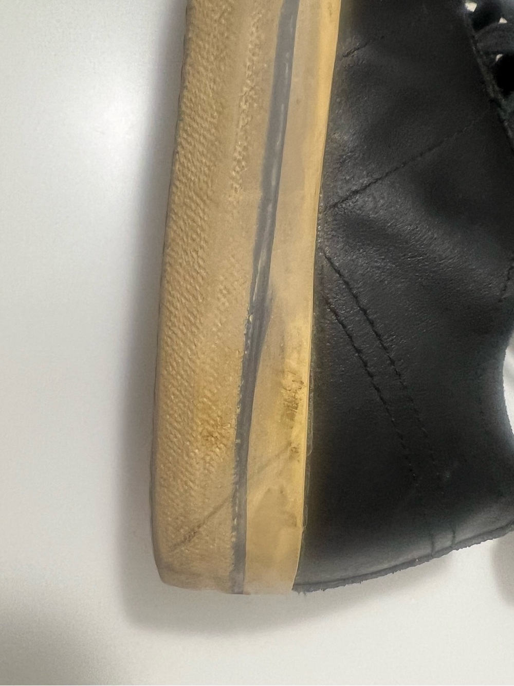 Golden Goose Vstar 2 Black Leather Sneakers with Yellowed Rubber Sole and Toe - Picture 7 of 16
